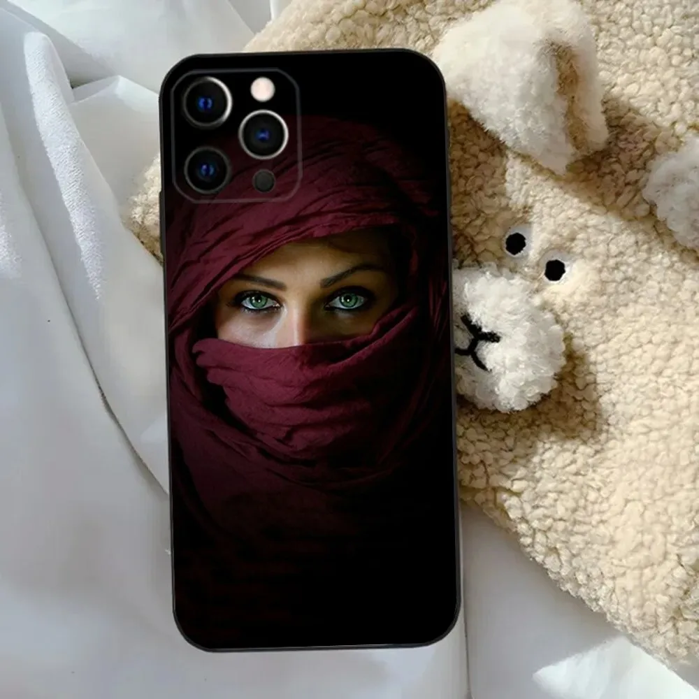 Muslim Arab hijab girl cartoon  Phone Case For Apple iPhone 15,14,13,12,11,Pro,X,XS,Max,XR,Plus,Mini Soft Black Cover