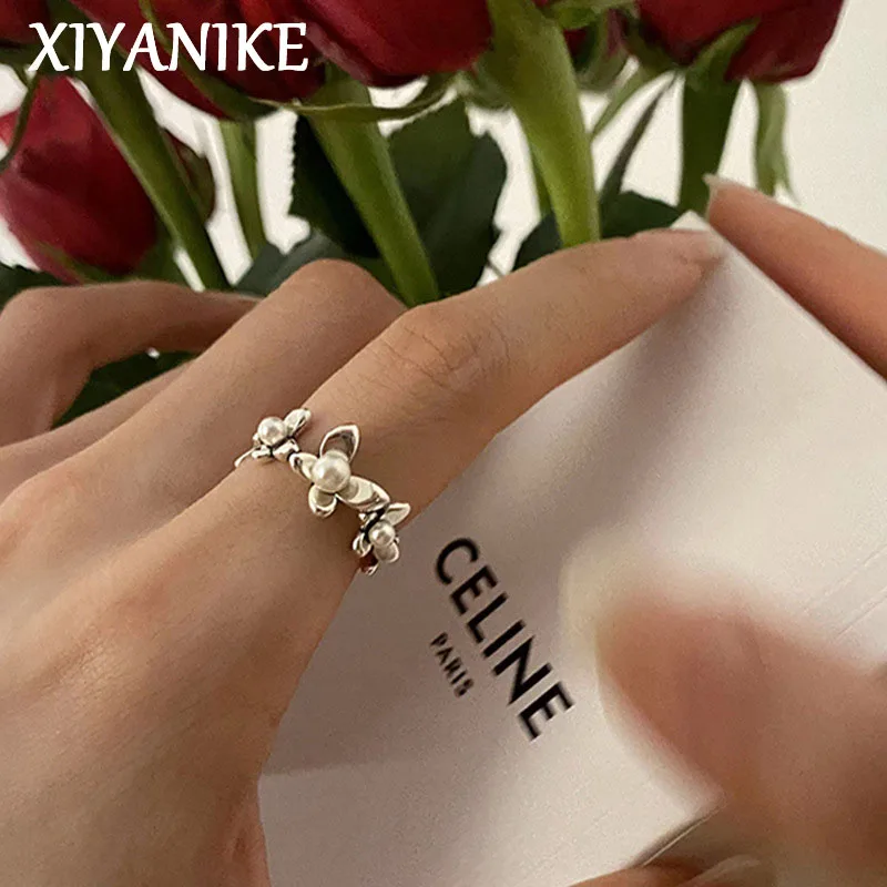 XIYANIKE Eleganckie Pierścionki Otwarte z Imitacją Pereł w Kształcie Motyla dla Kobiet Dziewczyn Koreańska Biżuteria Modowa Prezent dla Przyjaciółki na Imprezę кольцо же