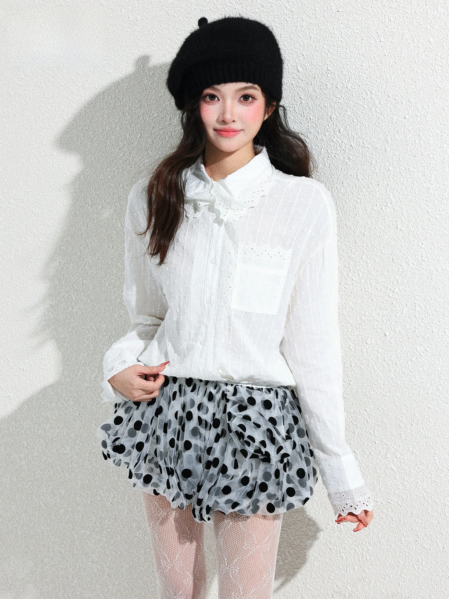 

White Lace Trim Long Sleeve Loose Women's Shirt Summer Slimming Casual Style Cotton Collar Button up Simple Elegant Top