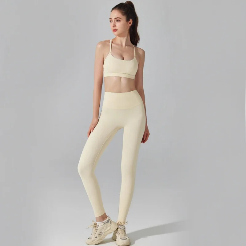 두 조각 피트니스 요가 세트 여성 솔리드 컬러 버터 소프트 체육관 정장 통기성 빠른 실행 의류 여성 운동 스포츠웨어