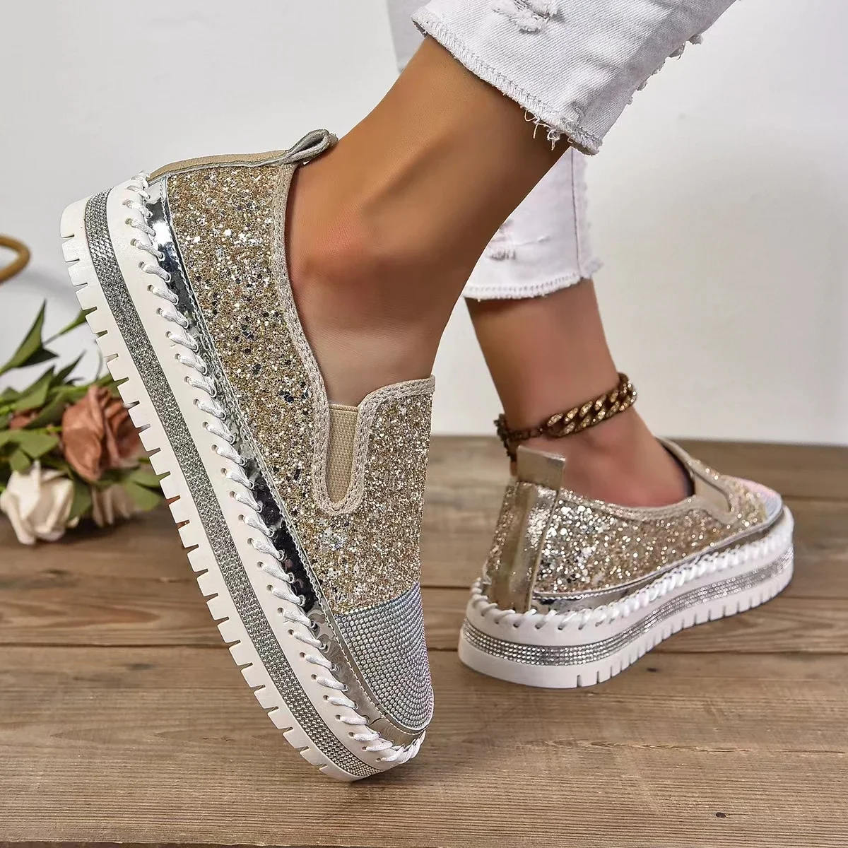 Women Sneakers Luxury Designer Shoes Ladies Flat Sequined Sneakers Casual Women Mesh Lace-up Fine Diamond Sequins Platform Shoes