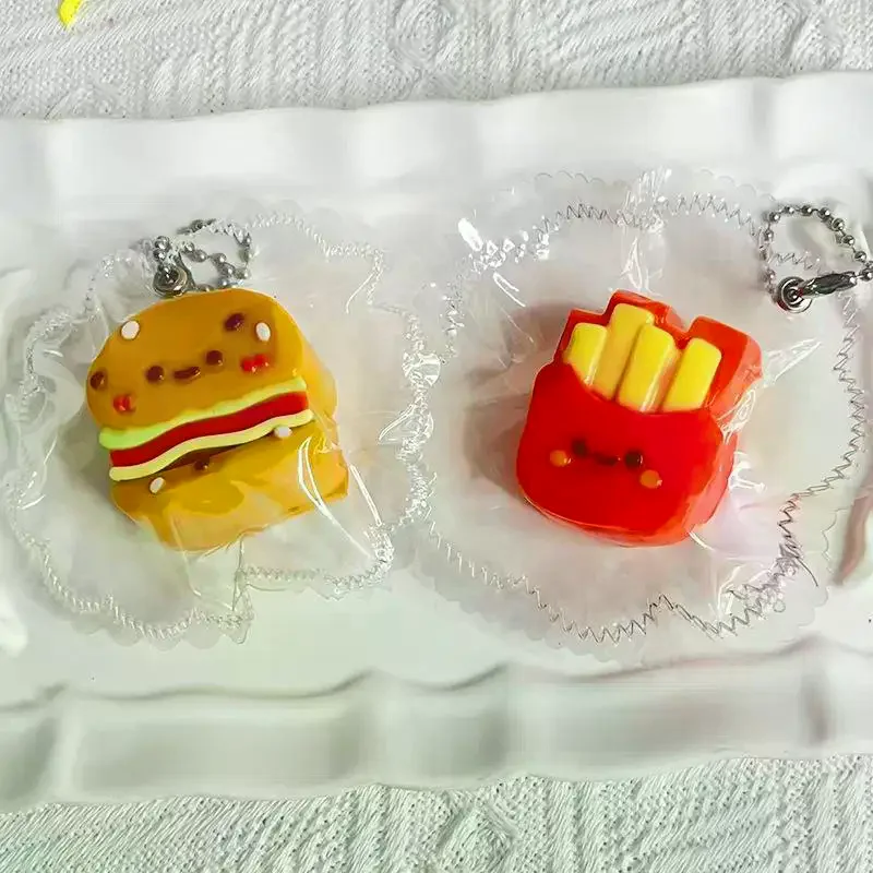 1Pc schattig gesimuleerd voedsel frietjes en hamburgers siliconen speelgoed - stressverlichting, langzame rebound sleutelhanger cadeau