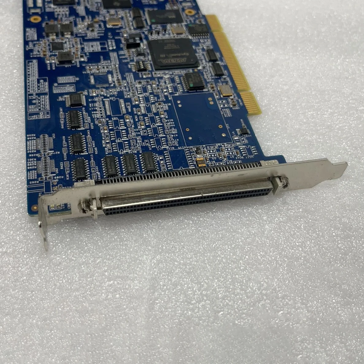 AMP-204C motion control-kaart Originele demontage