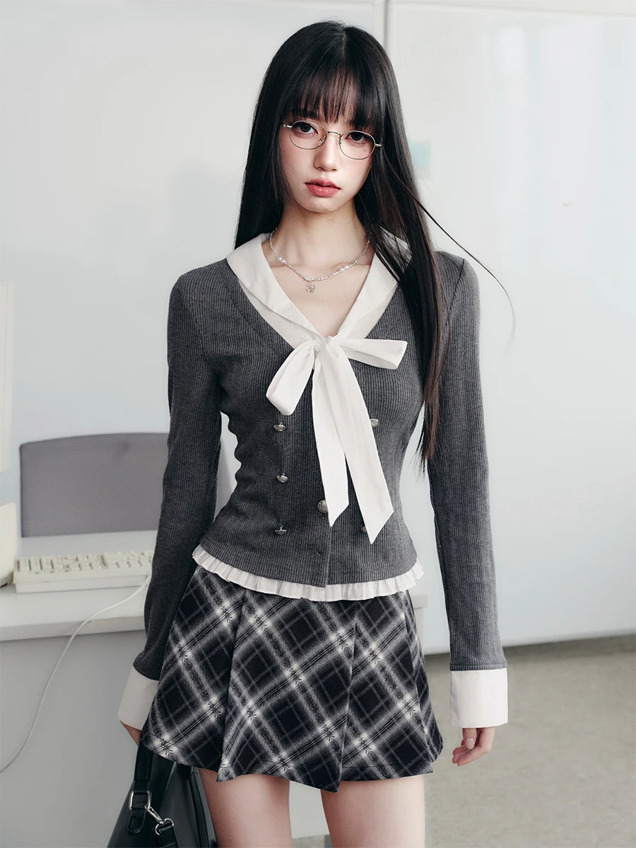 

Fragile Heart College Style Knitted Long Sleeve Shirt with Knot Design Polyester Blend Soft Fabric Autumn Fashion f...
