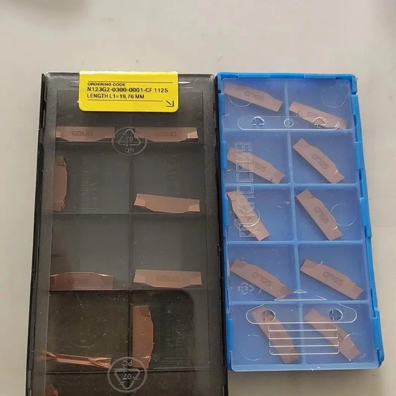 

Hard alloy cutting blades N123G2-0300-0001-CF 1125