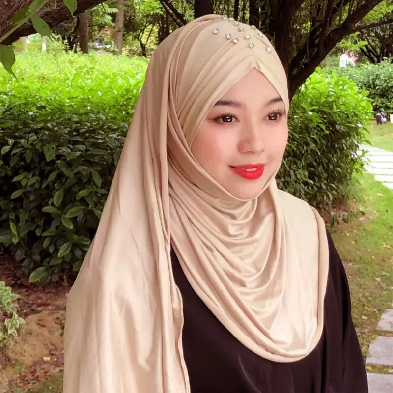 Y3NE Oversized Hijab Comfortable Head Scarf Wrap Rhinestones Decoration Wind Resistant Design Suitable for Various Occasion