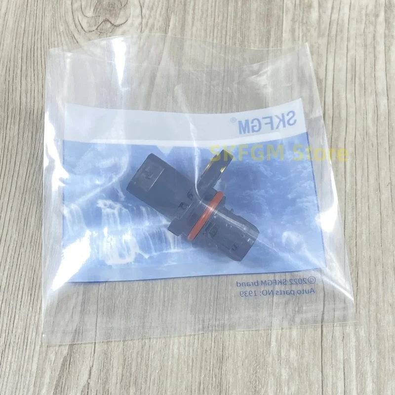 High Quality New Intake Camshaft Position Sensor For Chevrolet Aveo Cruze Sonic Trax Pontiac G3 Auto Parts OEM 55565708 25195555