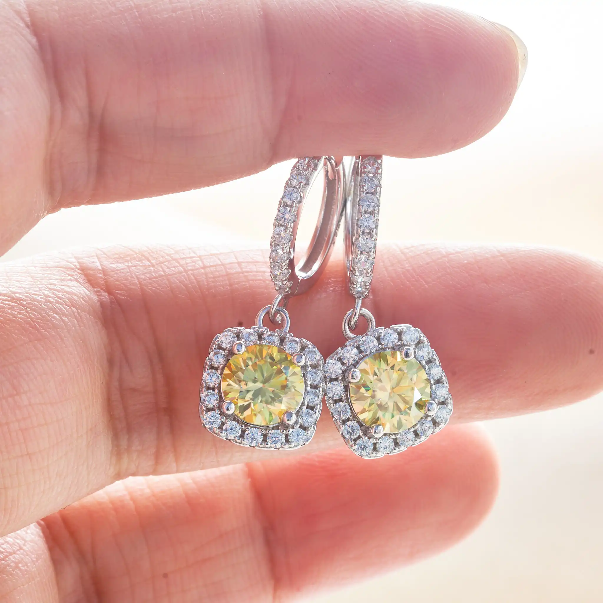 1ctX2 pcs women silver moissanite drop earrings for charm lady with black card pass diamond test female dating party gift