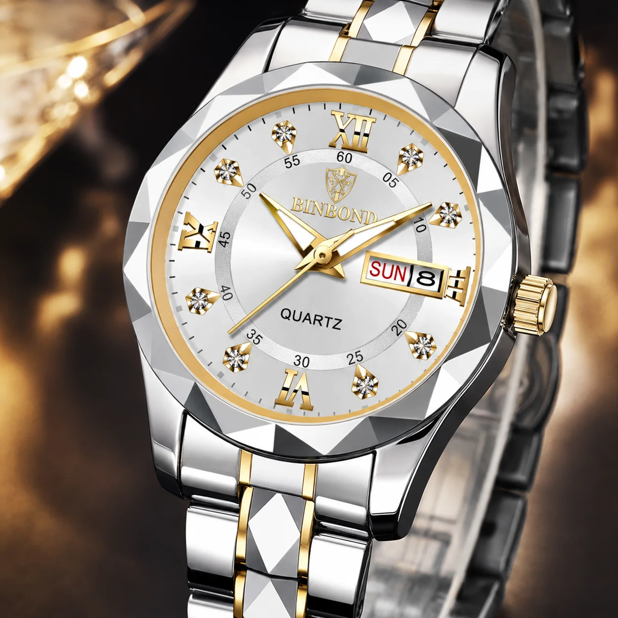 

Women's Quartz Watch, White Dial, Two-Tone Metal Bracelet, Crystal Markers, Day Date Fashion Wristwatch