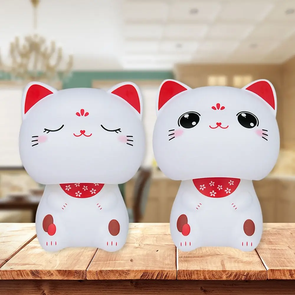 Solar Powered Office Home Lucky Cat Mold Waving Fortune Figurine Cat Nodding Lucky Cat Car Decoration