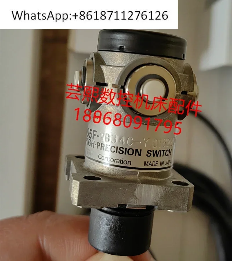 

New original MAZAK machine tool alignment switch D5F-2B34C-Y R28TC005994