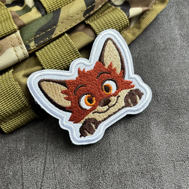 Taktischer Niedlicher Fuchs-Stickerei-Aufnäher für Kleidung Moral-Abzeichen Klett-Patches Rucksack-Armband