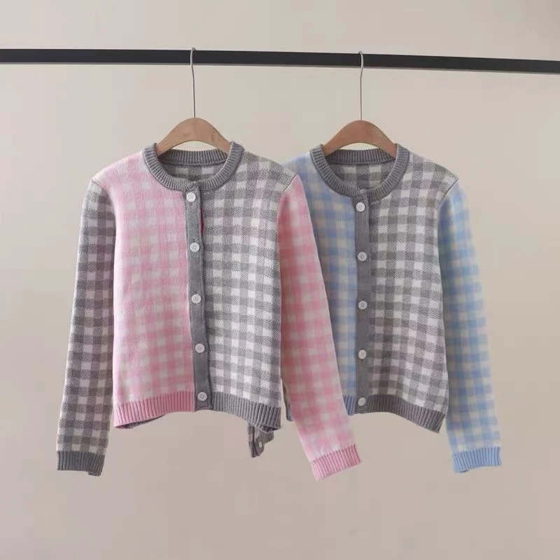 

New French Contrast Color Plaid Knitted Sweater Women Fashion Retro Autumn Slim O-neck Long Sleeve Cardigan Jacket Knitwear