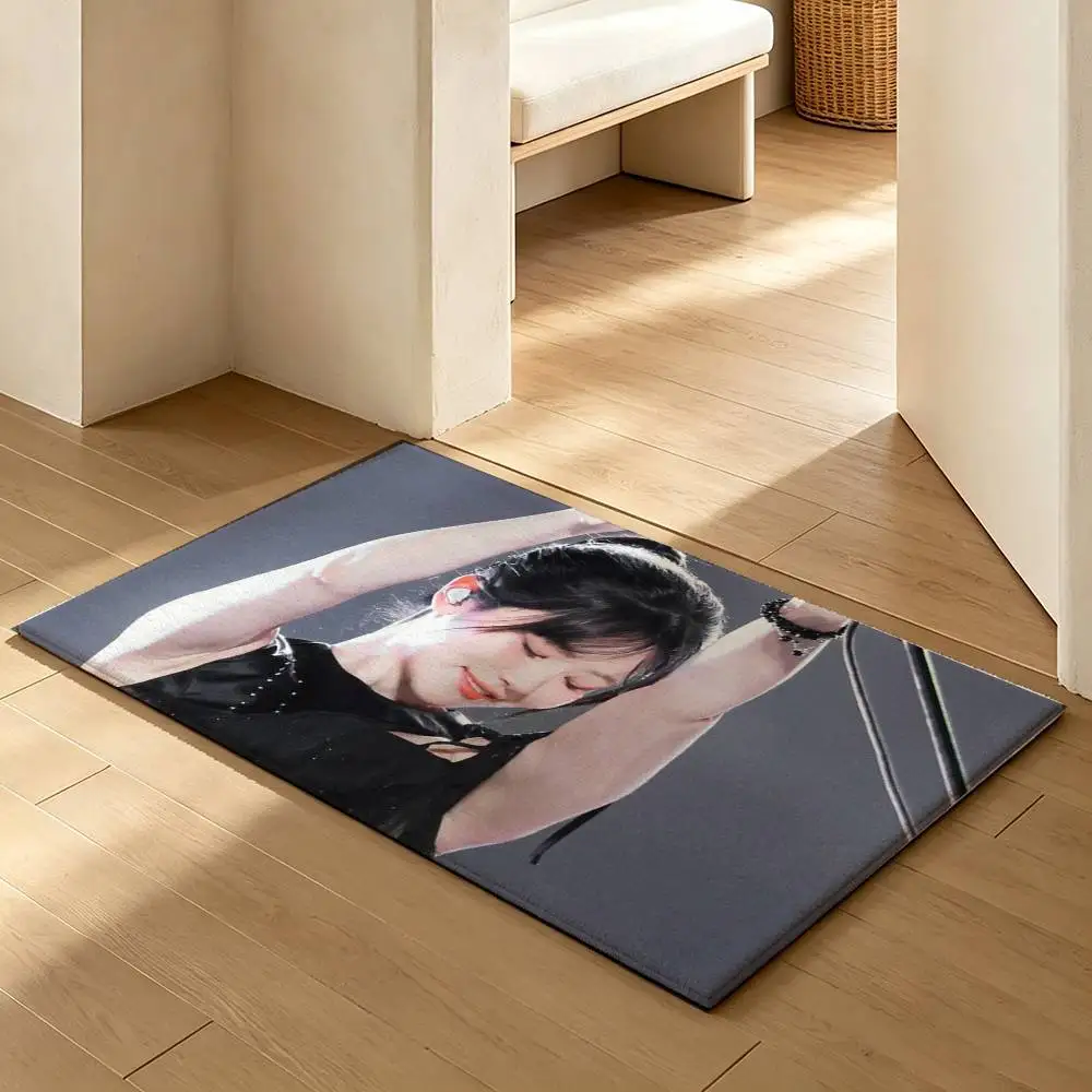Idol Kpop QWER H-Hina  Soft Absorbent Decorative Floor Mat for Bathroom Entryway Living Room