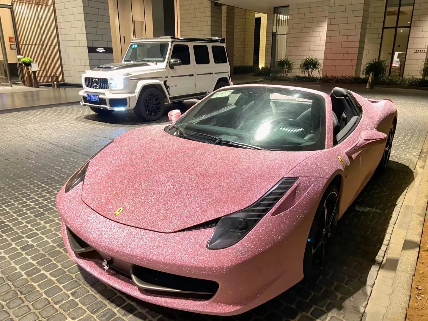 Custom Sparkly Glitter Car Wrap Diamond Wrap Glitter Automotive Vinyl Wrap for Vehicle Body Customization