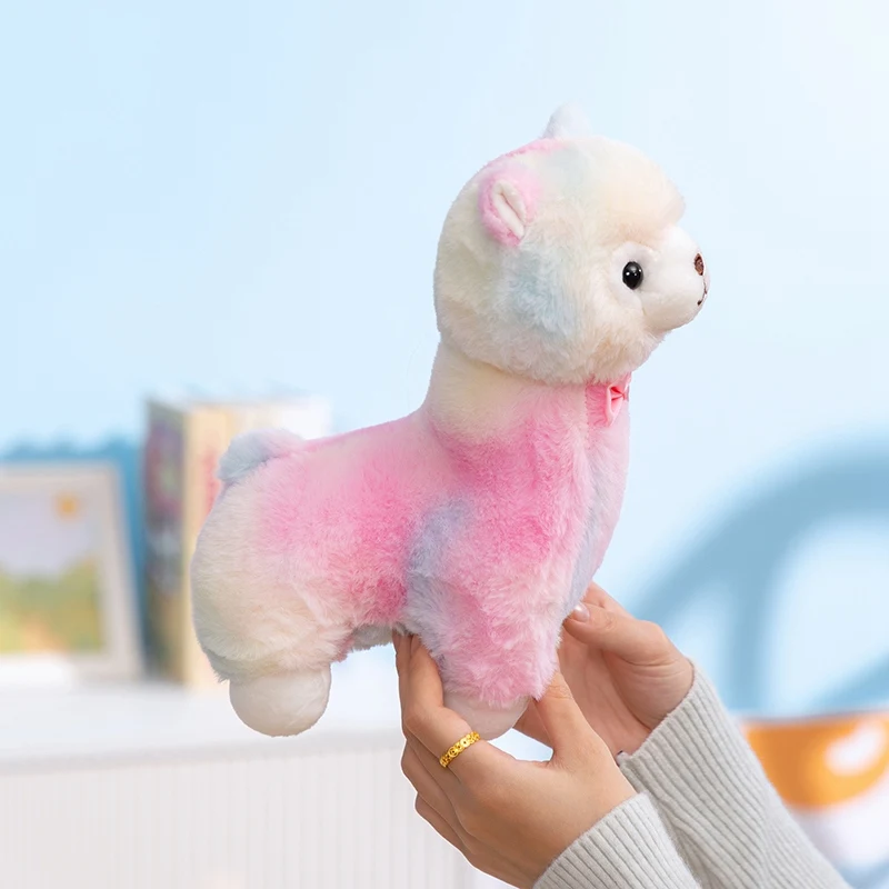 Nouveau jouet en peluche d'alpaga coloré, poupée en peluche d'alpaga de dessin animé, belle Figurine en peluche d'alpaga douce, cadeau d'anniversaire et de noël