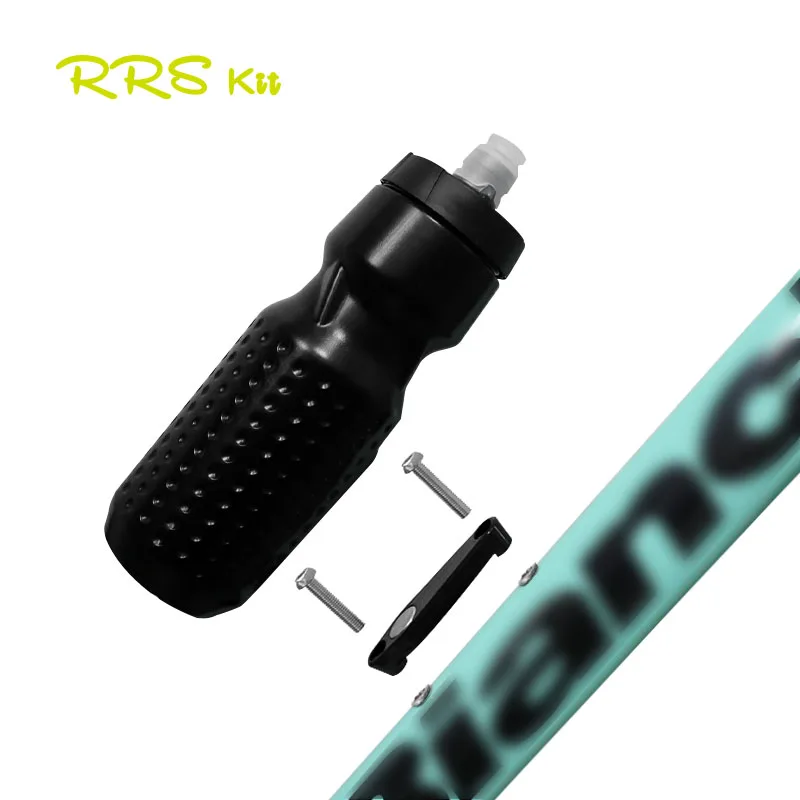 New Magnetic Suction Biking Water Bottle For MTB Road Bicycle Outdoor Portable Large Capacity 710ml Sports Water Bottle