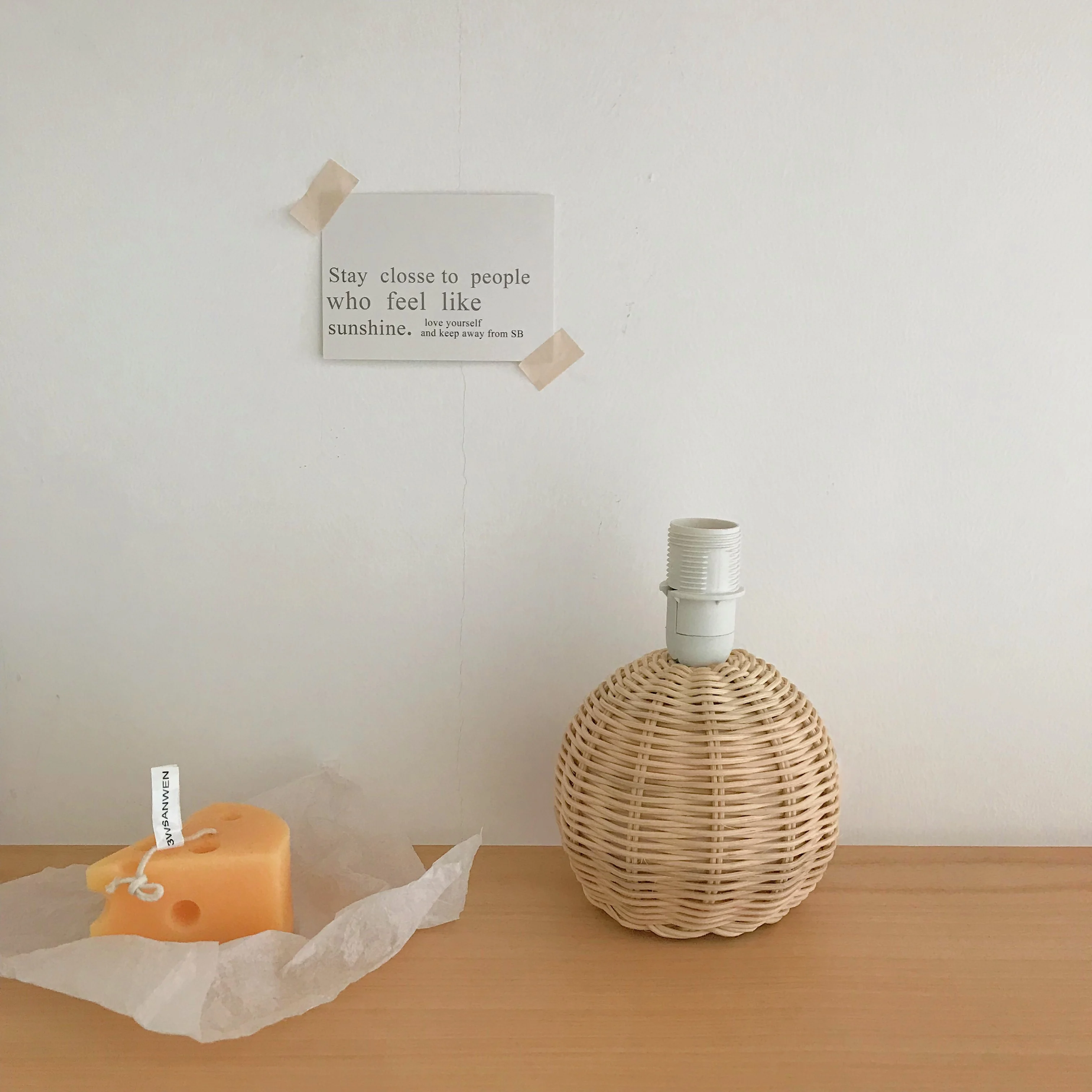 Joylove Handgemaakte Retro Rotan Geweven Tafellamp Bedlampje Afstandsbediening Koreaanse Ins Retro Geplooide Lamp Meisje Bedlampje