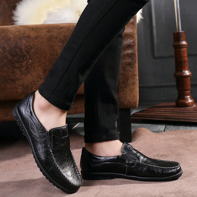 Luxury Brand Genuine Leather for Men Fashion Casual Shoes Slip on Loafers Breathable Black Driving Shoes Big Size Men Moccasins