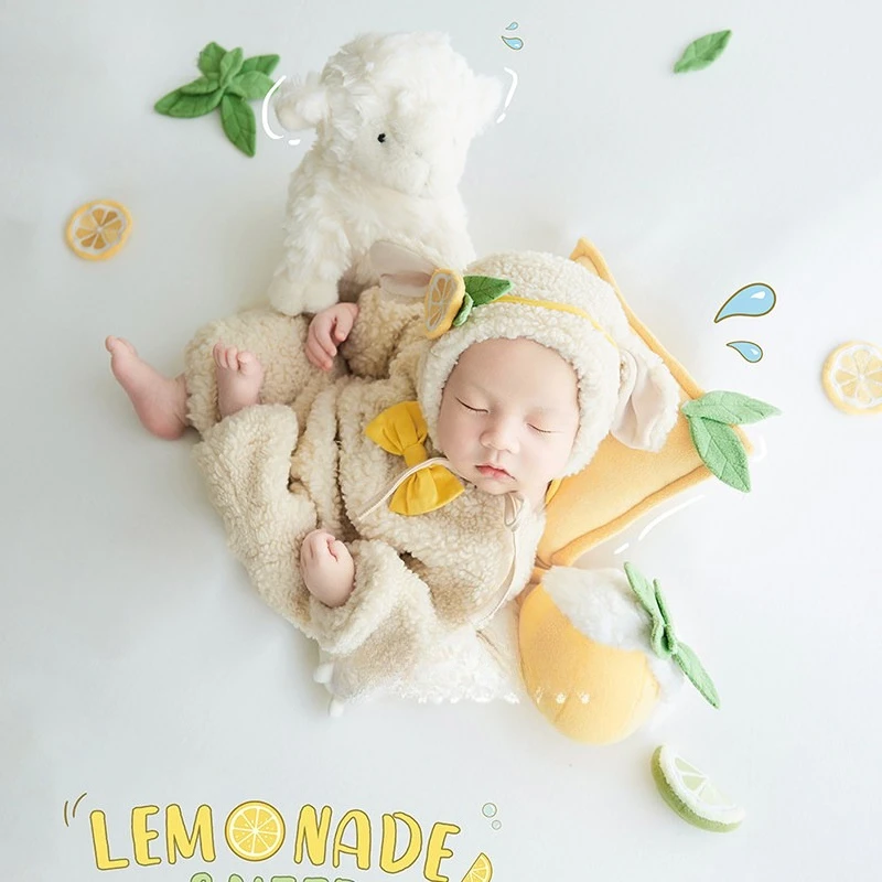 Newborn Photo Props Cute Lemon Sheep Theme with Outfit Posing Pillow Lamp Doll Lemons Decors for Studio Photography Photoshoot