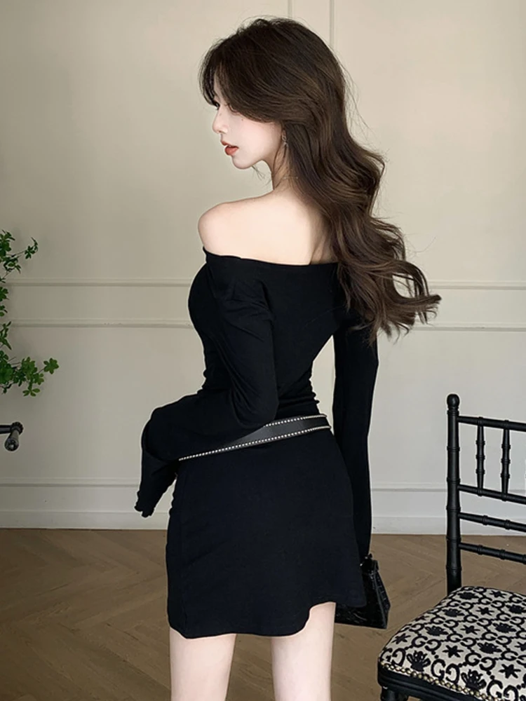 女性の服 Y2K セクシーな黒のスキニードレス シックなオフショルダー 長袖 ベルト ボディコン ショートガウン パーティー ベスティド カジュアル 春