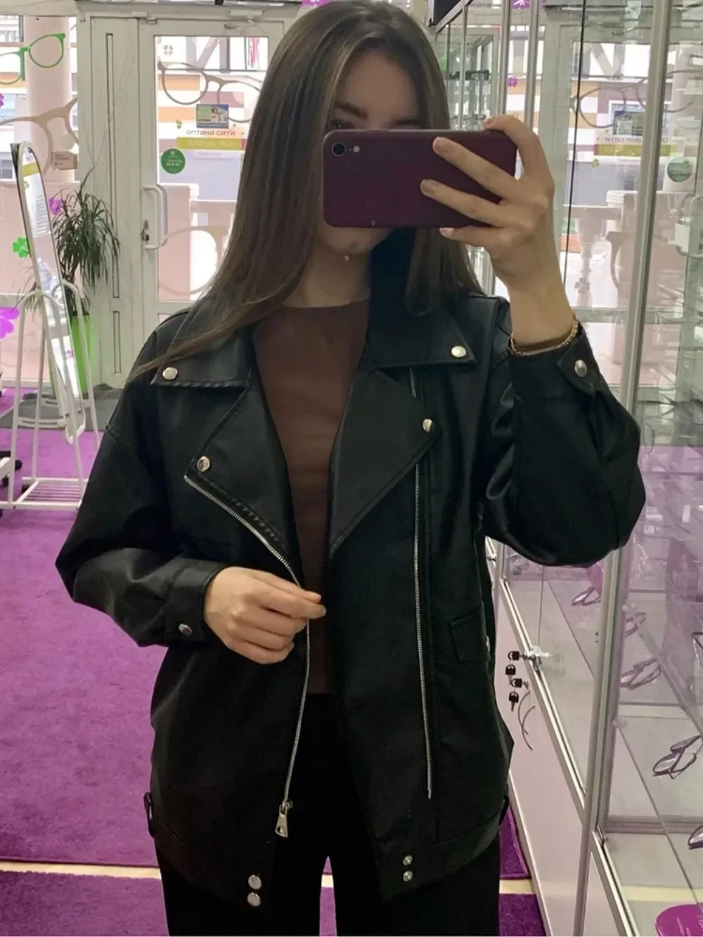 女性 PU ルーズオートバイジャケット女性の新しいフェイクレザージャケット女性カジュアルストリート特大コート韓国シックな新しい春