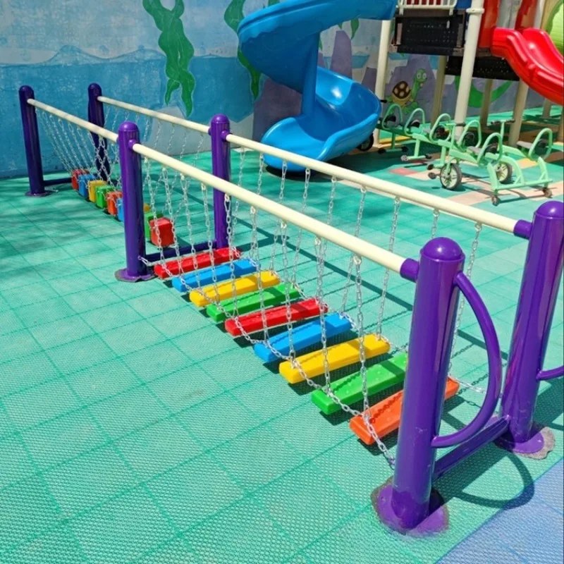 

Amusement facilities Swinging bridge Swing climbing net Climbing frame Sensory integration training equipment combination