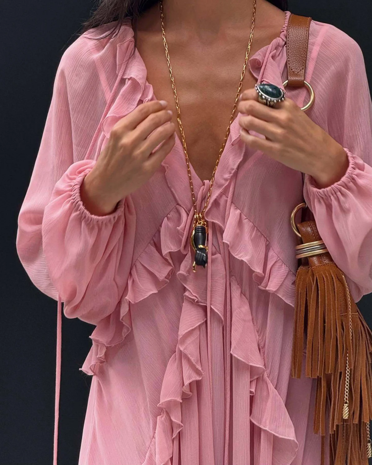 Estilo europeu e americano 2025 início do outono novo vestido de chiffon de manga comprida com babados em camadas