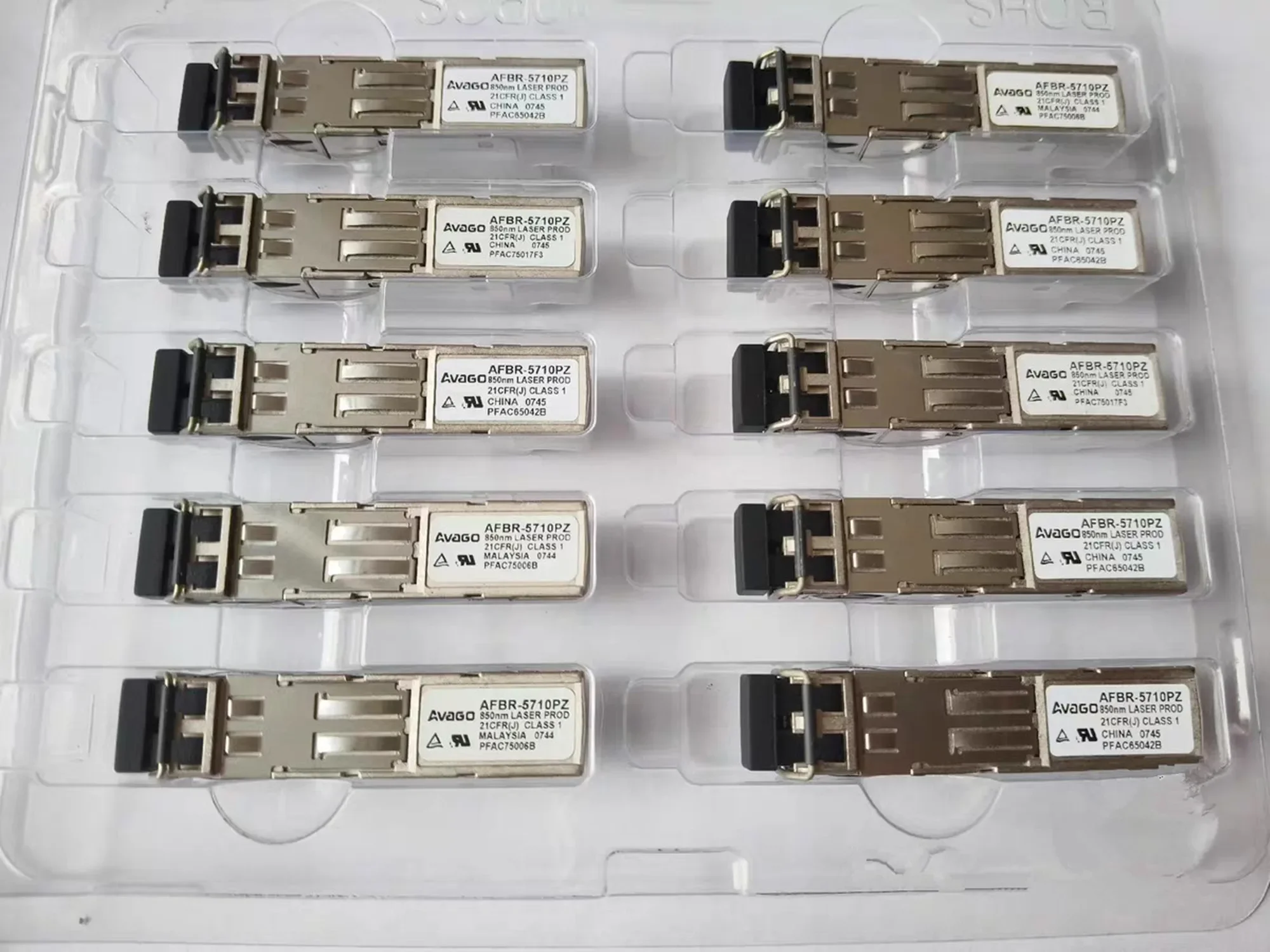 新しいavago-125g-sfp-afbr-5710pz-125gb-850nm-ユニバーサル光ファイバーモジュール