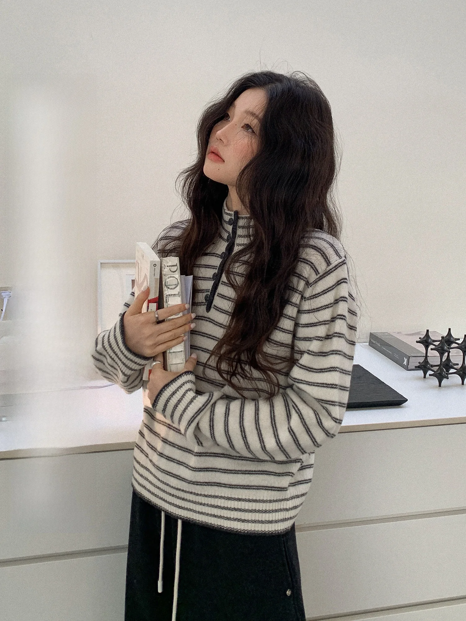 

Women's Woolen Striped Sweater Stand Collar Lazy Sle Winter Faion Korean Cleanfit Long Sve Regular Fit Online Exclusive