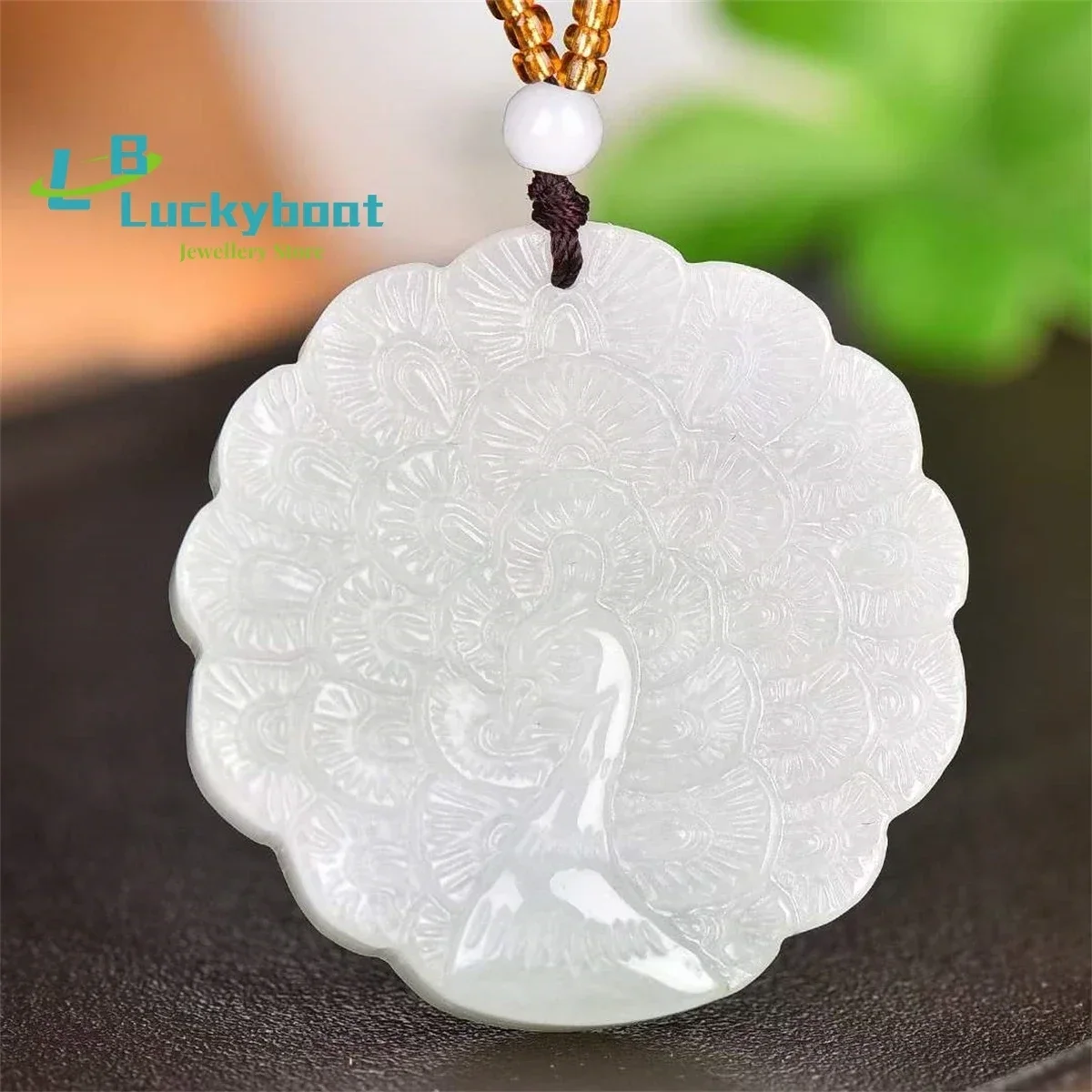Natural Tianshan Cui Auspicious Peacock Exhibition Screen Pendant Simple and Personalized Ethnic Versatile for Men and Women