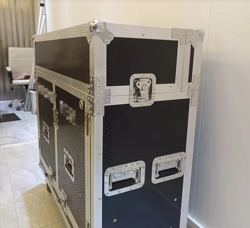 

Tm Black Plywood Aluminum Flight Carry Case Good Wheels Amplifier Rack Case Live 32 Mixer Flight Case for Audio Rental