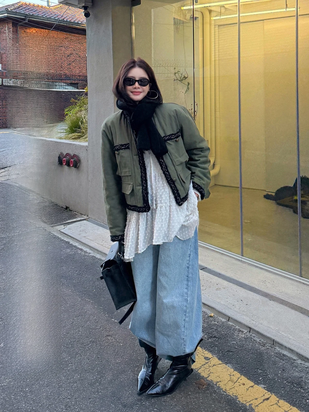 

Двусторонняя утепленная хлопковая верхняя одежда с кружевным декором для женщин, пальто стандартной длины с круглым вырезом и длинными рукавами