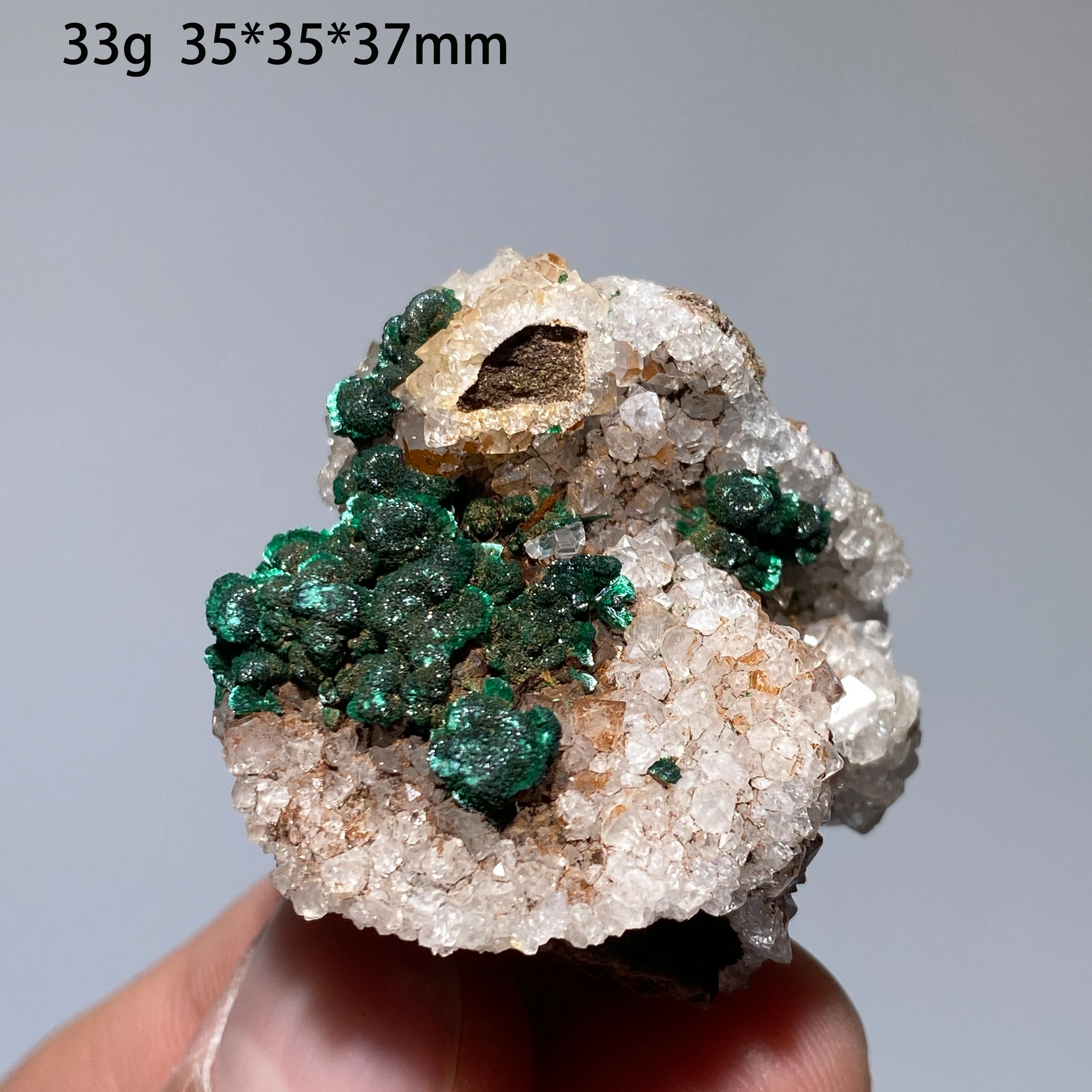 Natural Specimens of Malachite and Crystal Combined in One Piece, Teaching Energy, Home Decoration, Gift, Collection