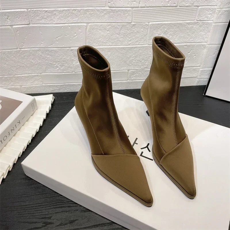 Zapatos de mujer elegantes de tacón alto y fino, nuevas botas cortas de satén con punta estrecha, botines elásticos con temperamento, elegancia corta