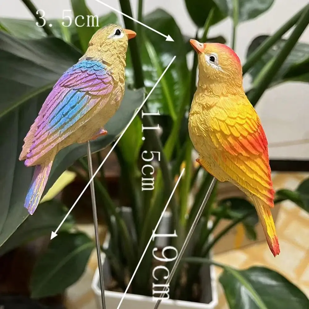 2Pcs Cute Garden Bird Decorative Stakes Resin Crafts Lifelike Simulation Birds Figurine Weatherproof Mini Bird Sculpture