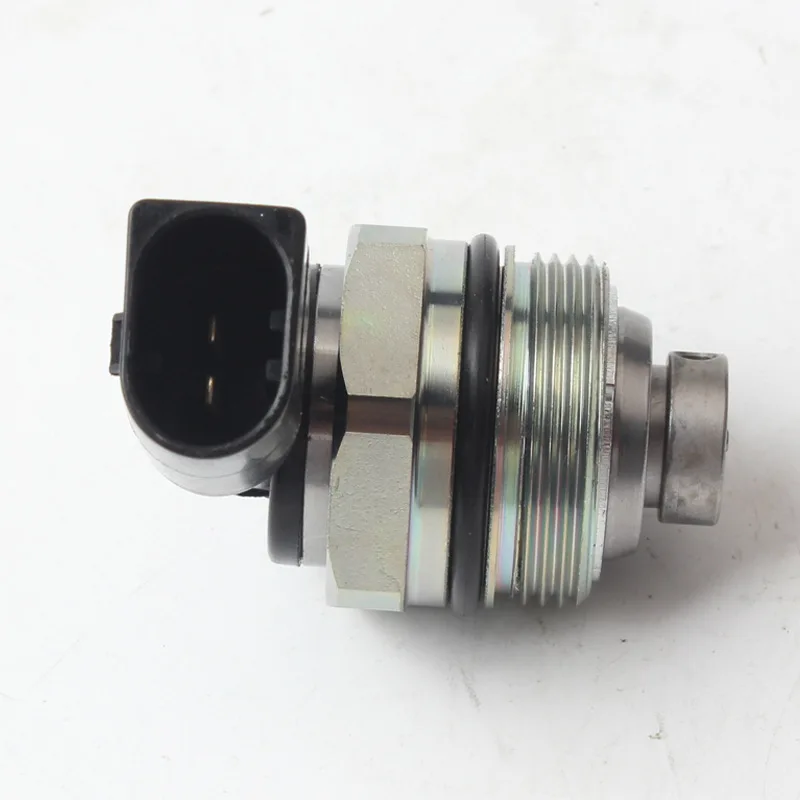 Solenoid Valve Connector Compatible with Audi A4 A5 RS4 S5 4.2 FSI V8 079127025C 079127025AF Direct Replacement