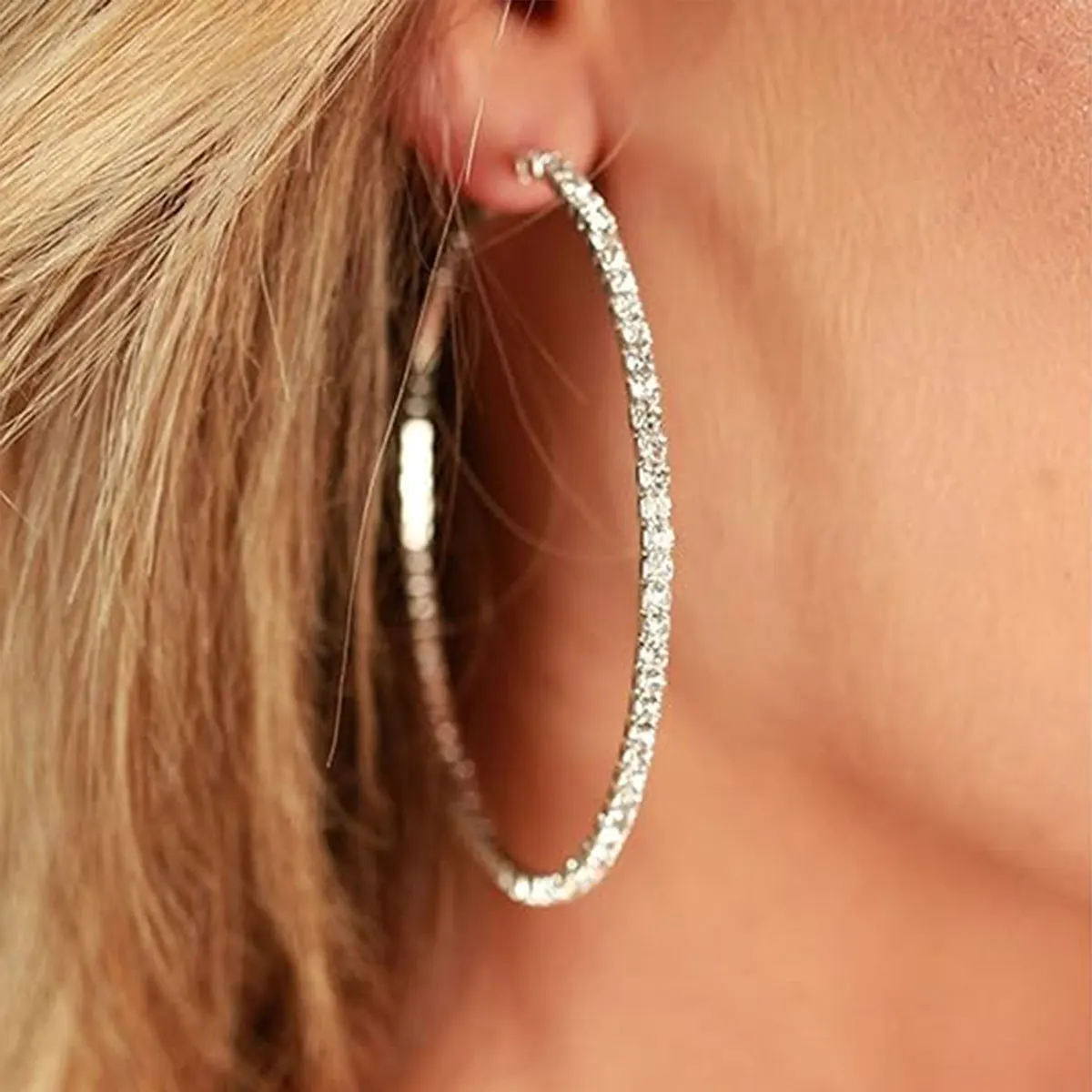 Whole Loop Zirconia Earrings Silver Color Large Women\'s Hoop Earrings 30/40/50/60/70mm Shiny Dimensional Zirconia Hoop Earrings