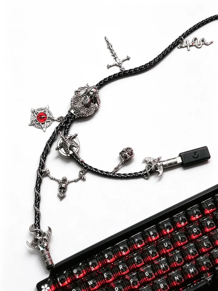 Dark Gothic Theme 1-to-2 Aviator Cable Diy 8k White Light Type-c Handmade Custom Mechanical Keyboard Decoration Data Cable