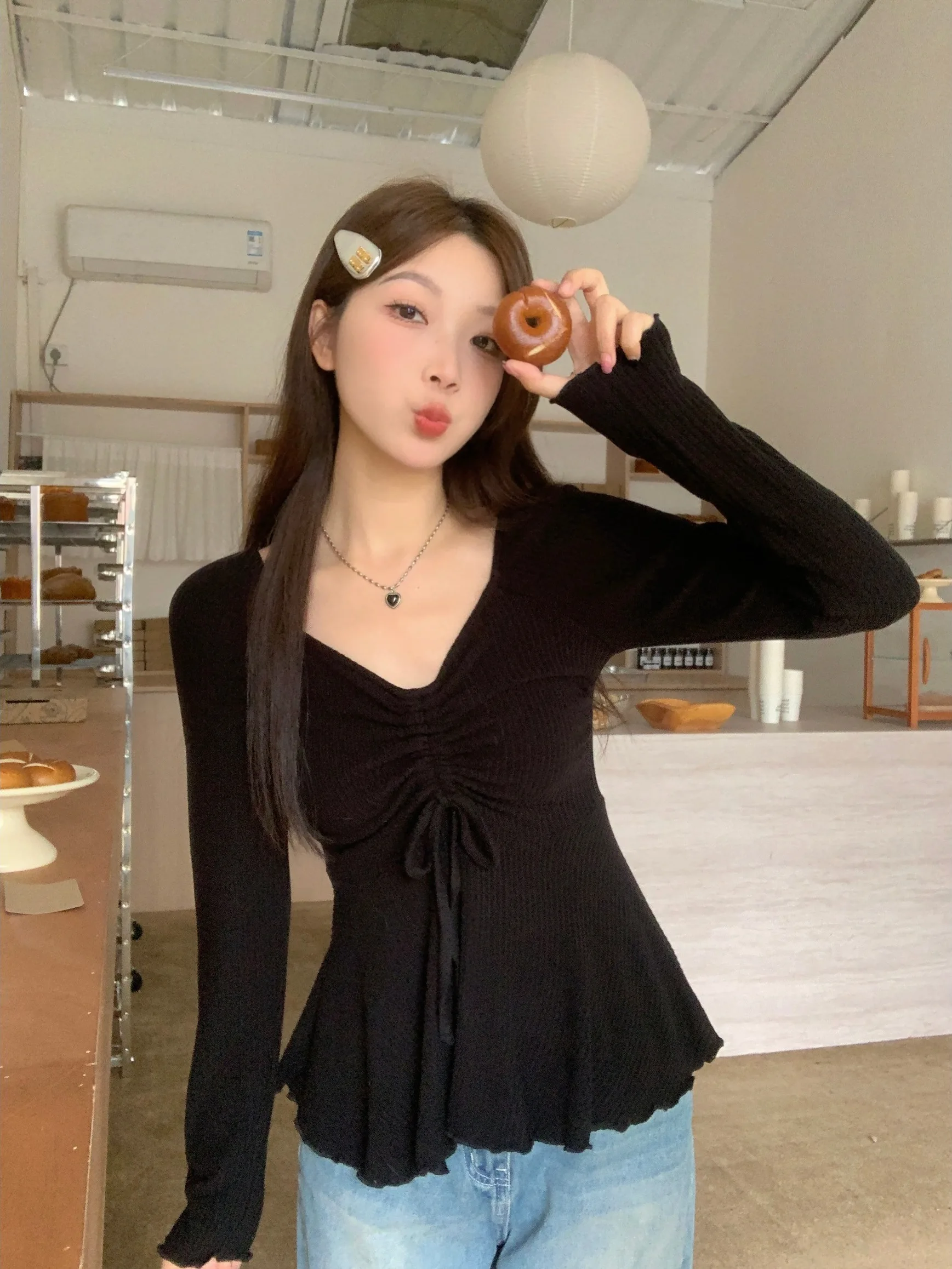 

Женская футболка больших размеров с V-образным вырезом и длинным рукавом, с завязками на талии, осенняя новинка, базовый топ в корейском стиле, облегающий крой