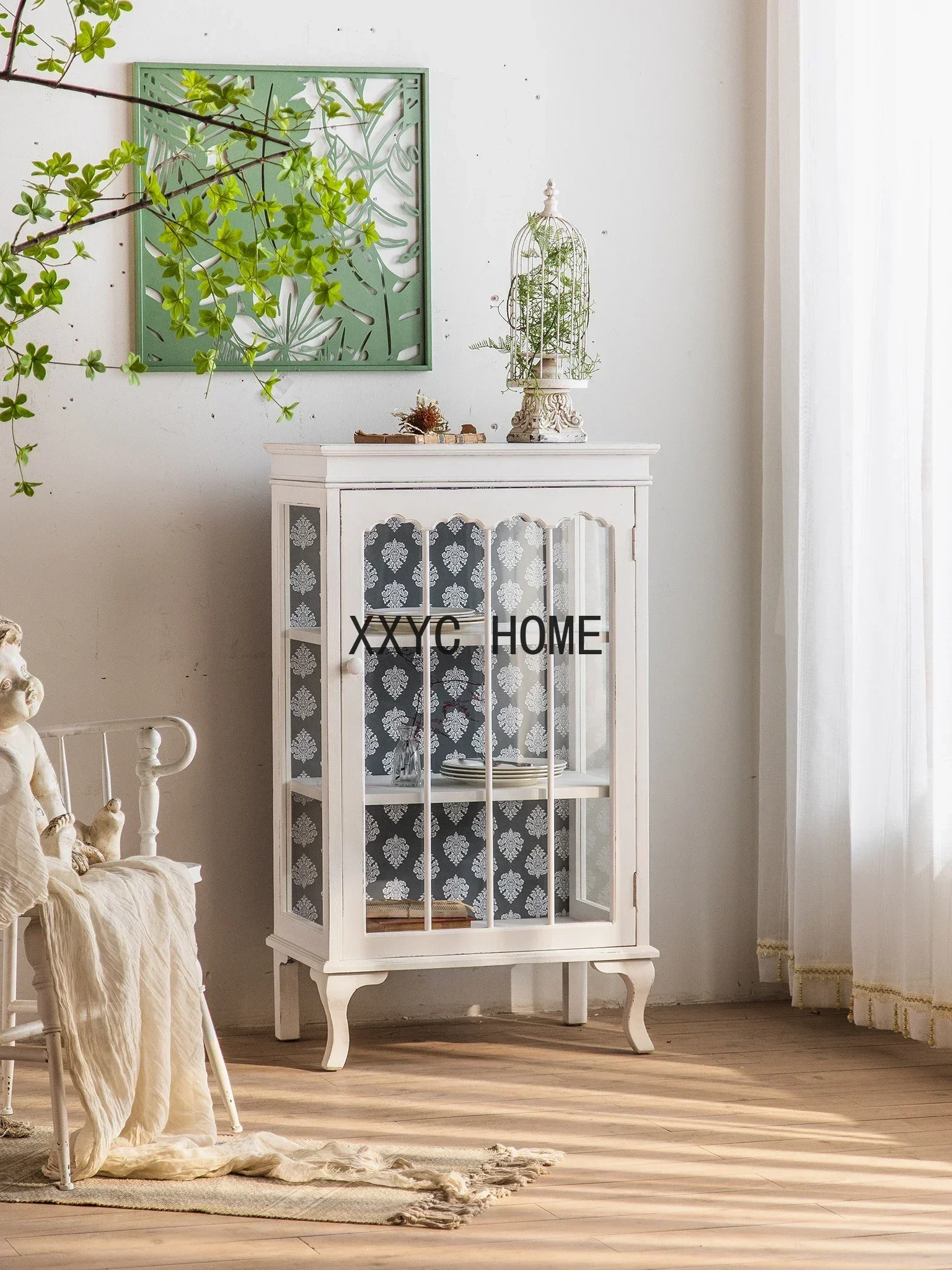 

Display Household Multi-Layer Transparent Glass White Retro Cabinet