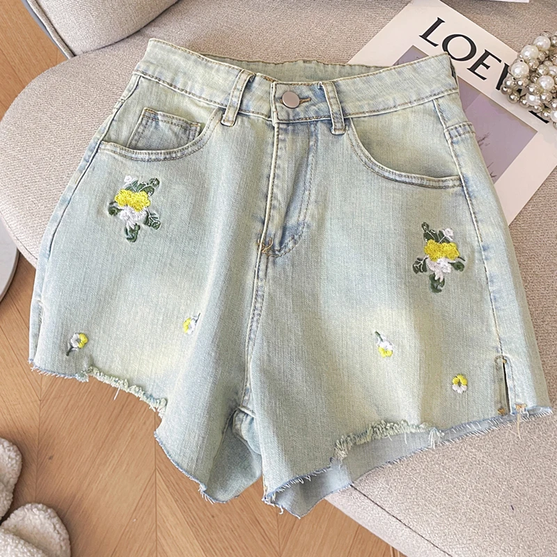 High Waist Fashion Women Flower Embroidery Short Jeans Female Summer Vintage Streetwear Casual Denim Shorts 2024 New Clothing