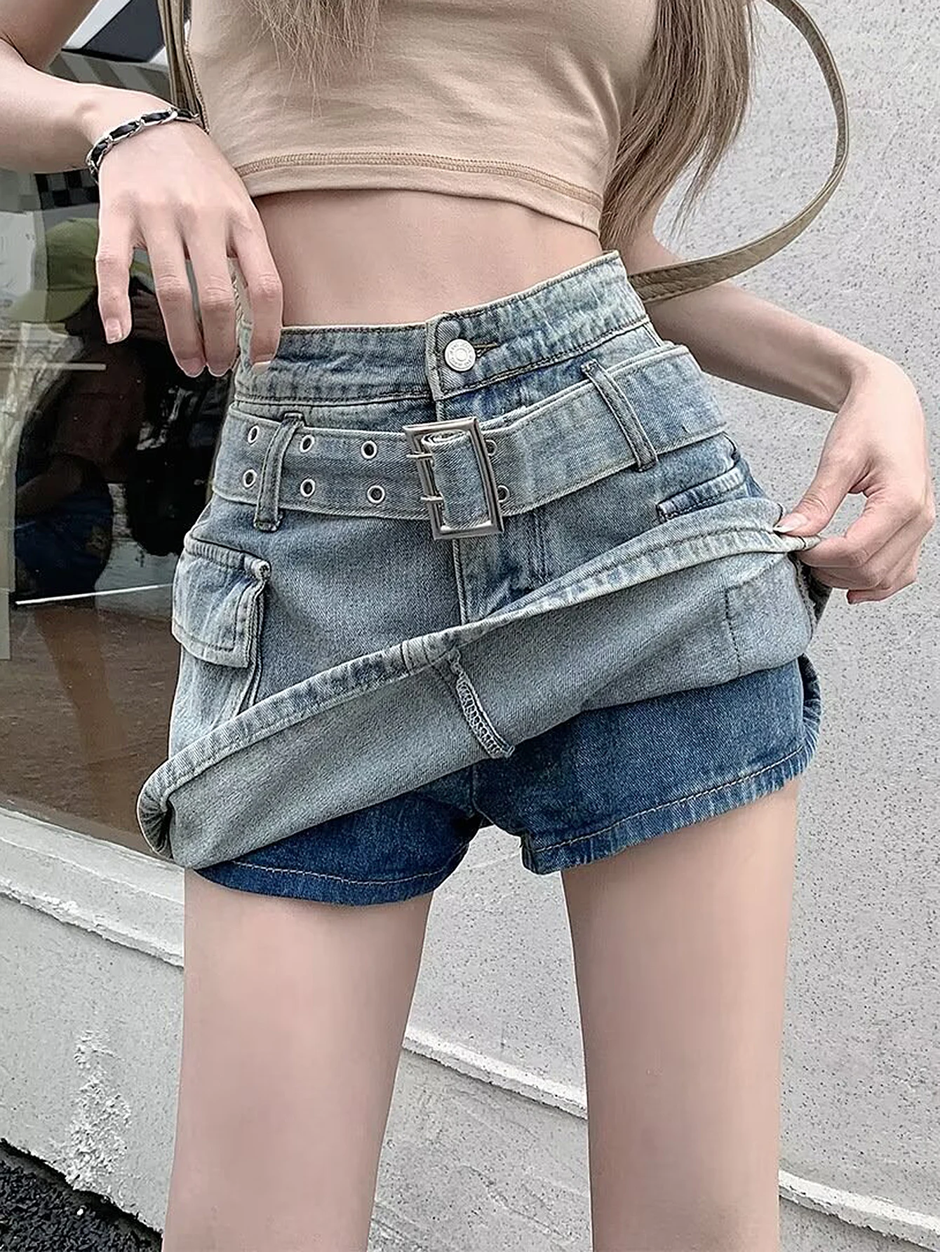 กระโปรงยีนส์ทรงเอเอวสูงมีกระเป๋า สไตล์ลำลองเก๋ไก๋ พร้อมเข็มขัด เหมาะสำหรับฤดูร้อนและฤดูใบไม้ร่วง แฟชั่นสตรีท