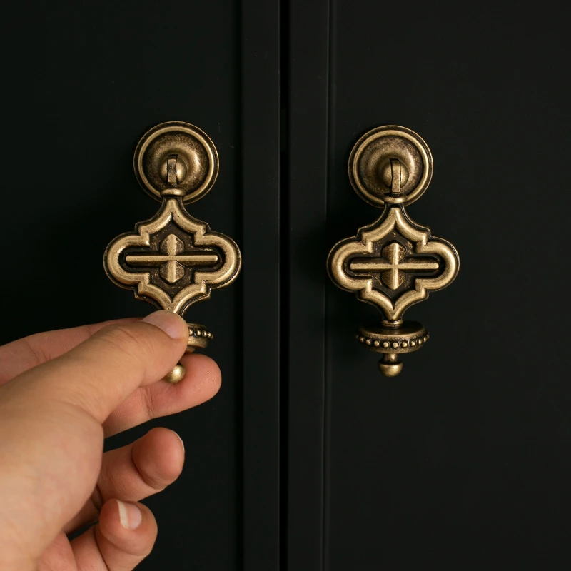 Antique Bronze Colored Medieval Minimalist Retro Brass Cabinet Door Handles Drawer Pendant for Antique Furniture