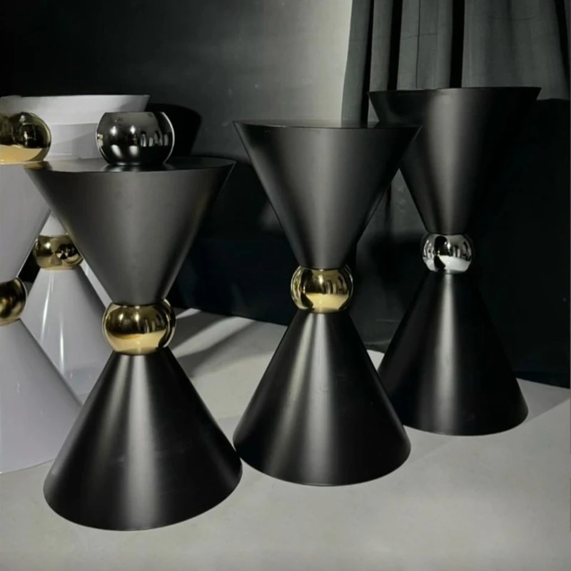 

Simple speaker coffee table five funnel study side few light luxury bedroom coffee table