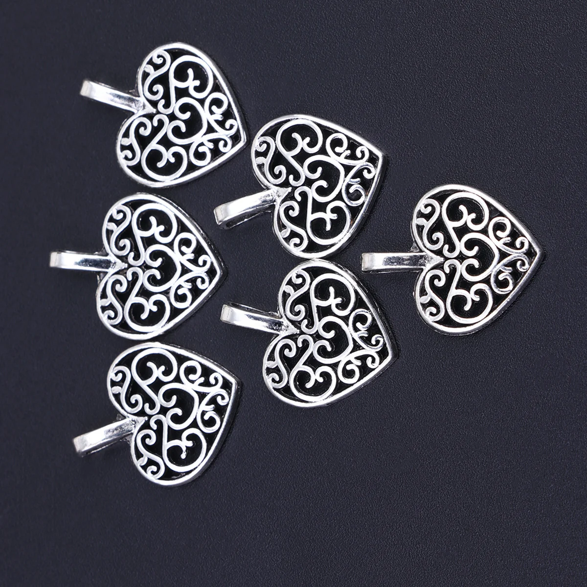 

100 Pcs Love Pendant Mobile Phone Jewelry Findings for Making Charms Bracelet Accessories Heart Craft Pendants