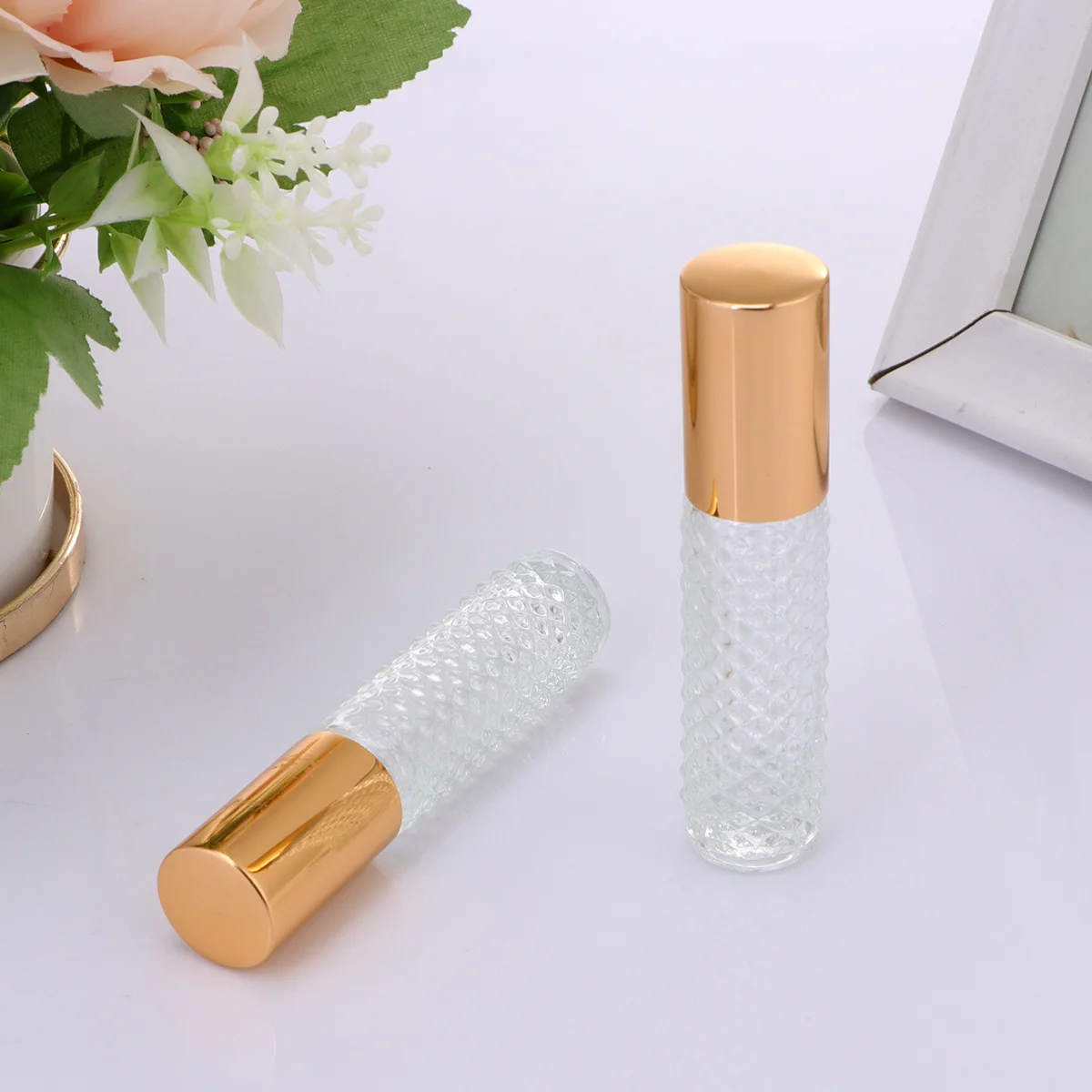 

10Pcs Glass Roll-on Bottles Refillable Leakproof Travel Size Perfume Essential Oil Roller Oil Container Roll-on Bottles