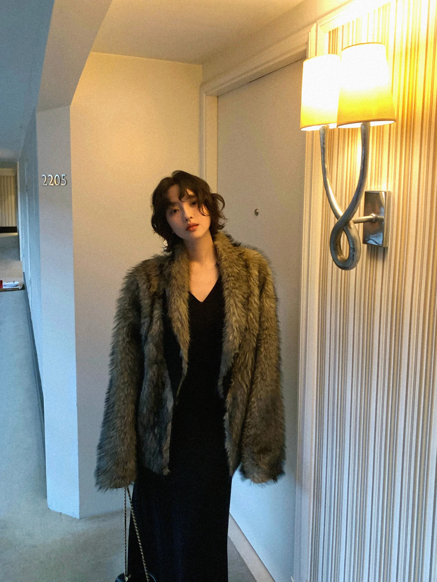 

Ele Retro Long Fur Coat Women's Thi Warmth Environmental Protection Leather Winter New Arrival Polyester Fiber Coat