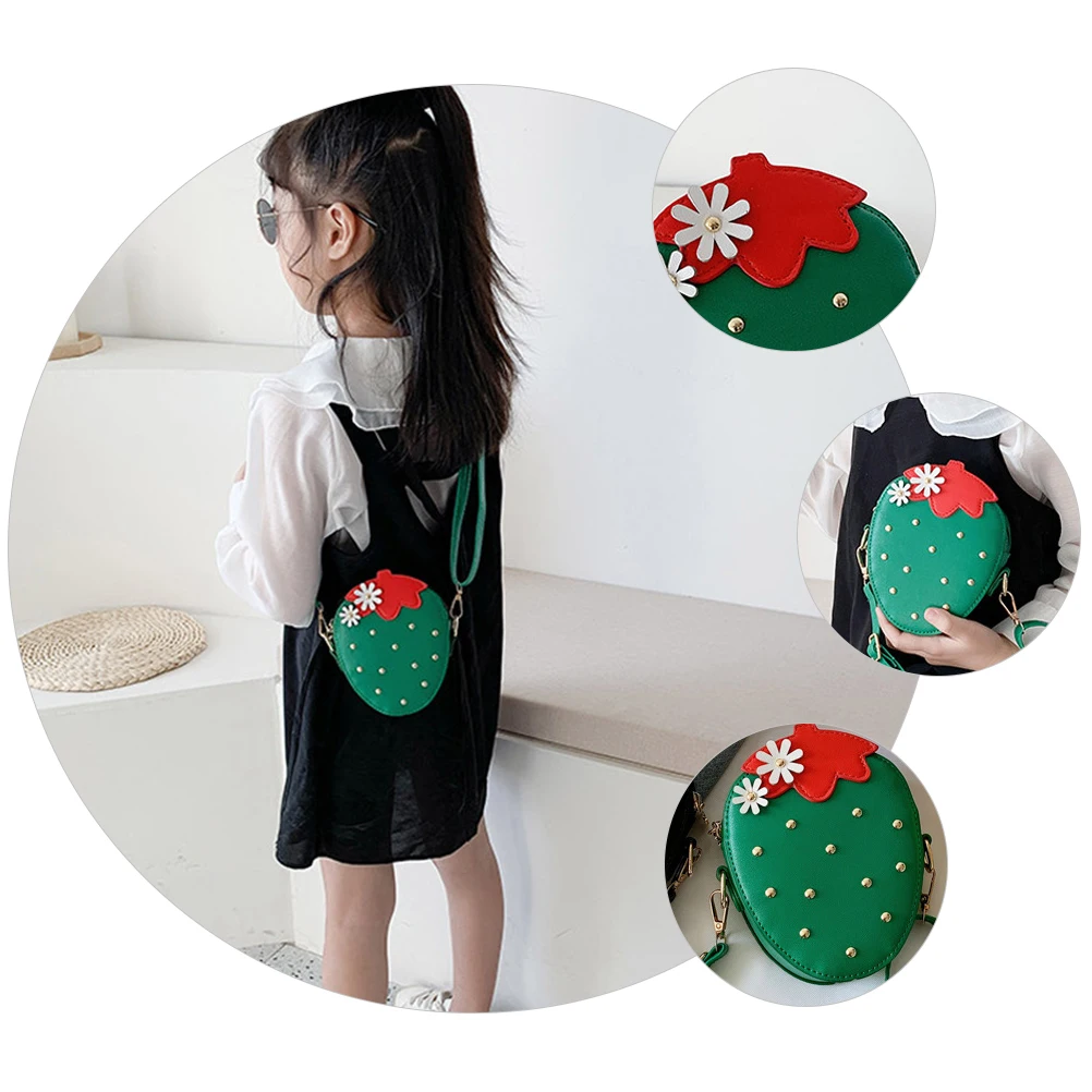 

1pc Strawberry Shape Adjustable Strap Crossbody Simple Wallet Bag Bag Purse Wallet Functional Accessories
