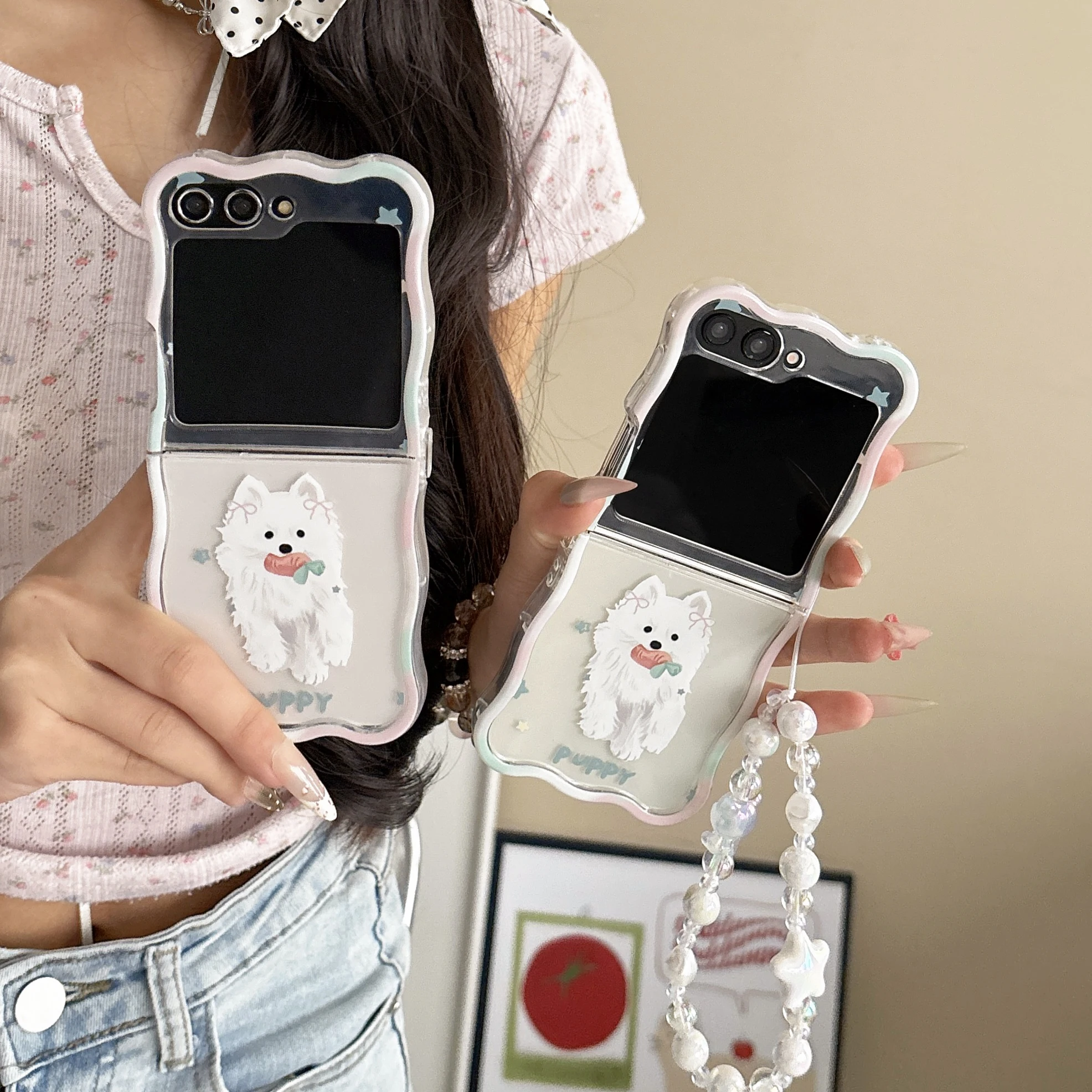 

Cute Dog Carrot Folding Case for Samsung Galaxy Z Flip5 4 3 6 Star Bear Bracelet Wave Edge Phone Case